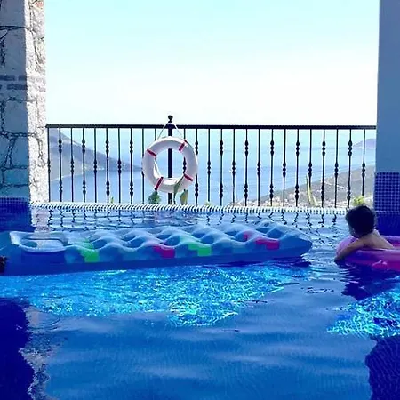 Hikaye * Kalkan