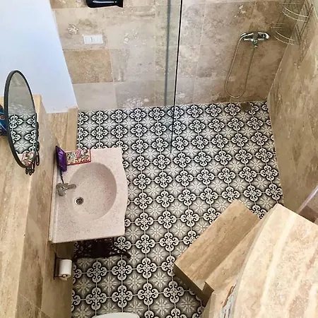 Hikaye Kalkan